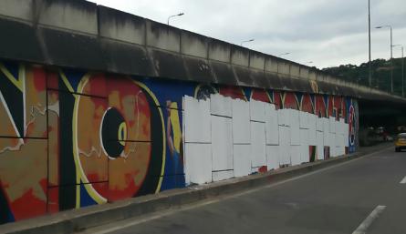 Pintada de manifestantes.