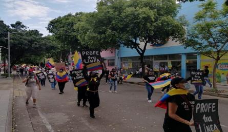 ya son más 40 días lo que completa el paro. En este momento el comité del paro se levantó de la mesa de negociación, argumenta que el gobierno se niega afirmar el preacuerdo al que se llegó el 24 de mayo. /FOTO: Cortesía