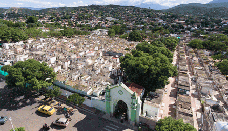 Vista aérea del Cementerio Central de Cúcuta. / Foto archivo La Opinión 