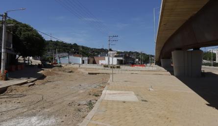 La obra debía ejecutarse en 15 meses, ya van más de dos años. / Luis Alfredo Estévez/ La Opinión 