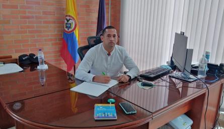 Edwin Jhovanny Cardona Escobar