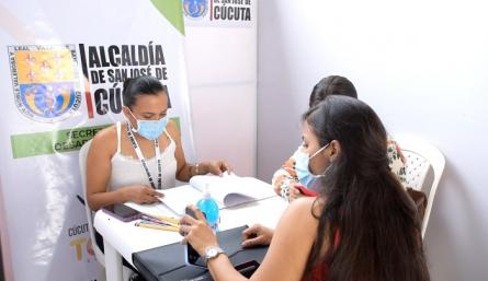 Ofertaron 3.131 puestos en la segunda Feria Laboral./Foto: cortesía