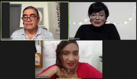 El senador Gustavo Bolívar, en su canal de YouTube ‘Cuarto de hora’, junto a la exactriz porno cucuteña Amaranta Hank (derecha) y la activista feminista Claudia Quintero (abajo).