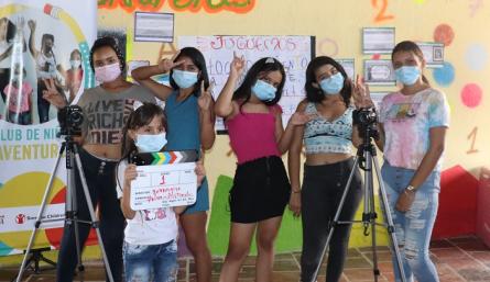 En el Club de Niñas Las Aventureras en Villa del Rosario, las niñas entrevistaron a sus compañeras migrantes sobre cómo ha sido adaptarse a Colombia./Foto: cortesía