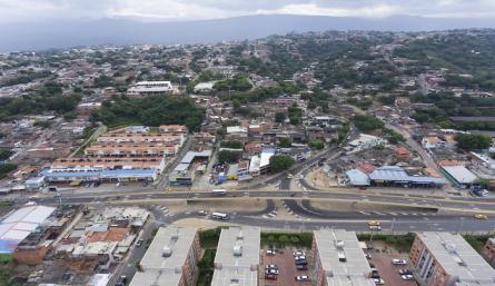 Más de 350 mil personas se benefician de esta obra.   / Foto: Juan Pablo Cohen / La Opinión 