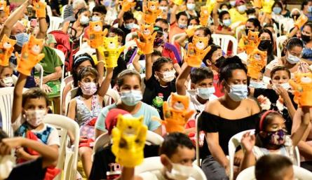 Noches de Paz deleitó a los niños con cultura de paz./Foto cortesía