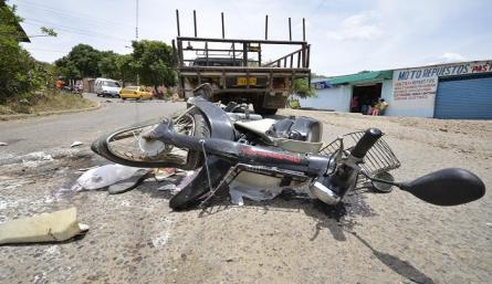 La Asociación Colombiana de Salud Pública lanzó un S.O.S. por la seguridad vial en Colombia, haciendo un llamado a reforzar los operativos de control en las vías . /Foto: Archivo / La Opinión 
