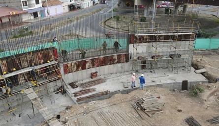 A buen ritmo avanzan las obras en el puente Benito Hernández/Cortesía/ La Opinión