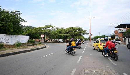cruce vial de la avenida Sevilla/Foto Jorge Gutiérrez