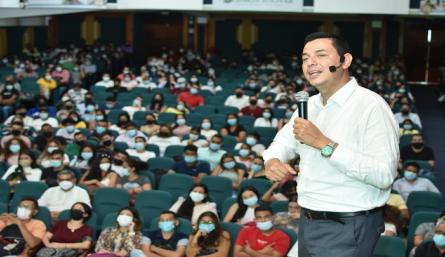 Luis Fernando Niño López, docente de la Unisimon. / Foto: Cortesía / La Opinión 