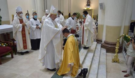 El nuevo obispo ha estado vinculado en las labores diocesanas en su ciudad de Cúcuta desde el año de 1998.