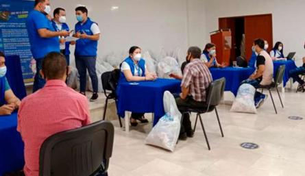 Una familia entera fue reparada por desplazamiento forzado