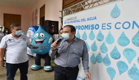 En el marco de la celebración del Día Mundial del Agua y con el objetivo de crear conciencia sobre la importancia de este recurso natural, se realizó la primera actividad de la Feria del Agua.