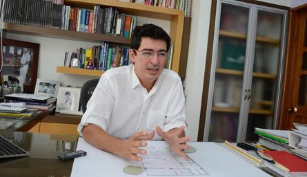 El director del Área Metropolitana de Cúcuta, el arquitecto Miguel Peñaranda, probablemente tendrá que pagar una multa de $22’485.600 por conducir en estado de embriaguez.