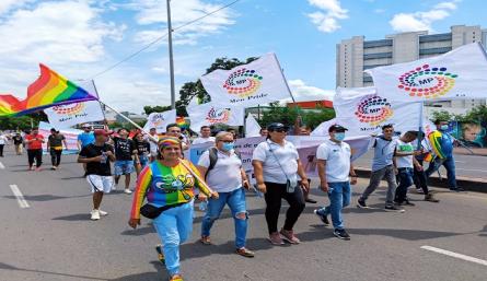 La “Caminata por la Igualdad” se realizó con el apoyo de la institucionalidad. /Foto: Cortesía