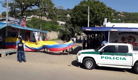 Vecinos de Sevilla se alzaron para impedir que empresa privada reubique canal de aguas lluvia 