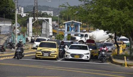 Semáforos en la Silla Coja están causando trancones