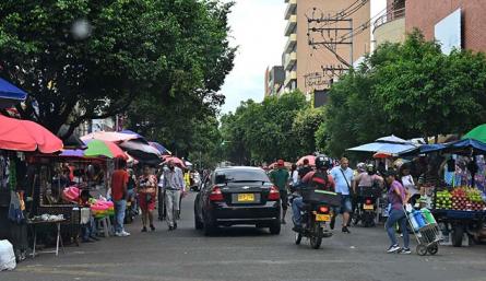 Avenida sexta de cúcuta, invadida por ventas ambulantes/Foto La Opinión