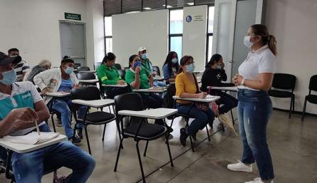 Cien recicladores buscan el sueño de certificar su oficio/Foto cortesía