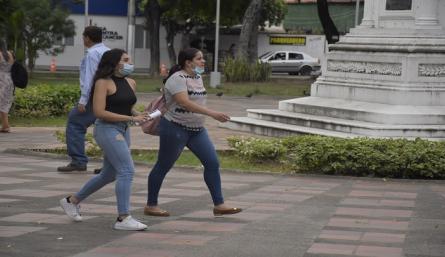 IDS pide mantener el uso de tapabocas  en espacios cerrados