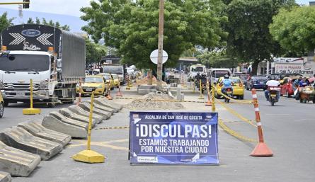Buscan rutas alternas para desembotellar barrio La Merced