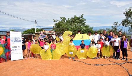 Festival de cometas integró a niños de Cúcuta y Venezuela