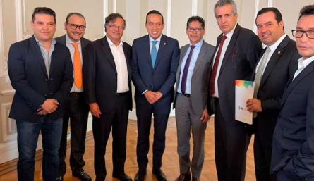 Encuentro gobernador Silvano Serrano y presidente Gustavo Petro/.Foto Cortesía