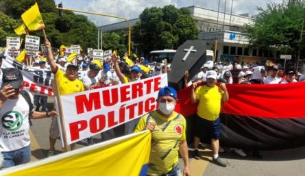 Cucuteños vuelven a protestar contra la reforma tributaria