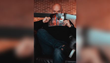 Jaime Honorio presenta su novela 'El Ulises de Flora'