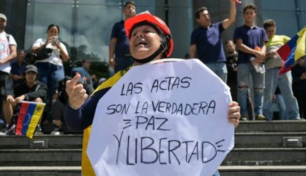 Varios gobiernos y organismos insisten en que se publiquen las actas con los resultados de las elecciones en Venezuela./Foto AFP