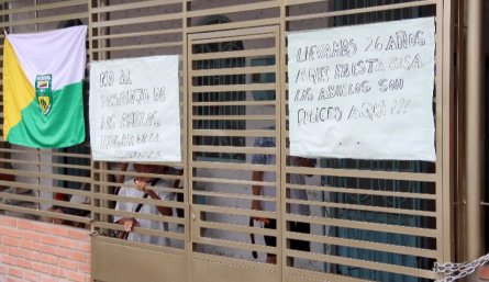 Hogar de La Esperanza - manifestación