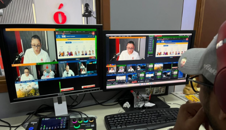Dirección comercial La Opinión.