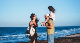 Video: Greeicy y Mike Bahía sorprendieron al mostrar por primera vez el rostro de su hijo