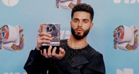 Mirud conquista Latinoamérica con su álbum 'Desnudo'.