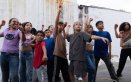 La Guerra de los Tomates: la película donde los niños derriban las fronteras.