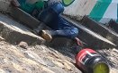 Una situación bastante simpática se presenta en el municipio de El Carmen donde una persona en estado de embriaguez retira un supuesto cilindro bomba.