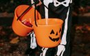 De cada 10 personas, siete compran golosinas para temporada de Halloween