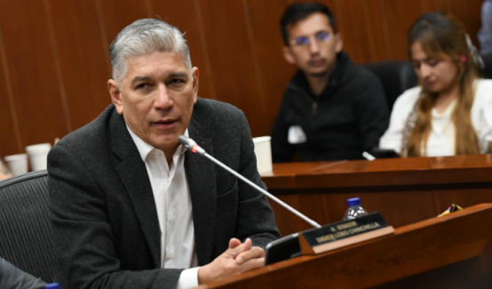 Edgar Díaz.