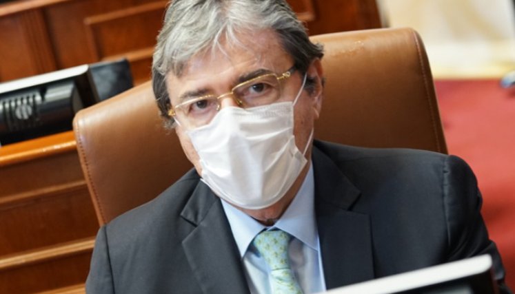 La recuperación del ministro Carlos Holmes Trujillo avanza. / Foto: Colpensa