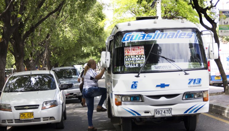 A pesar de los riesgos de contagio, durante la pandemia los cucuteños siguieron usando, en su mayoría, el transporte público./ Foto: La Opinión