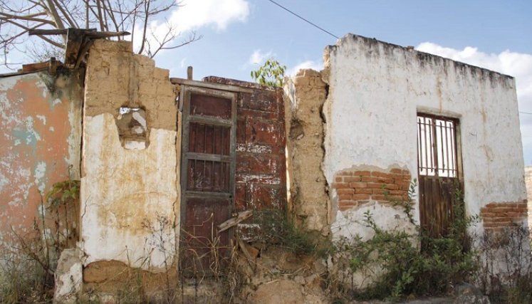 En el Camino Real una casa abandonada fue demolida./ Foto: Cortesía.