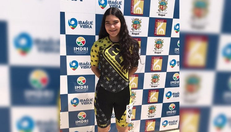 Angie Castro, del club Estrellas en Línea, ganó el bronce en prueba meta contra meta 200 metro./ Foto Cortesía