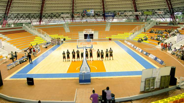 El coliseo ‘Toto’ Hernández puede que este año tenga baloncesto profesional. / Foto: Archivo