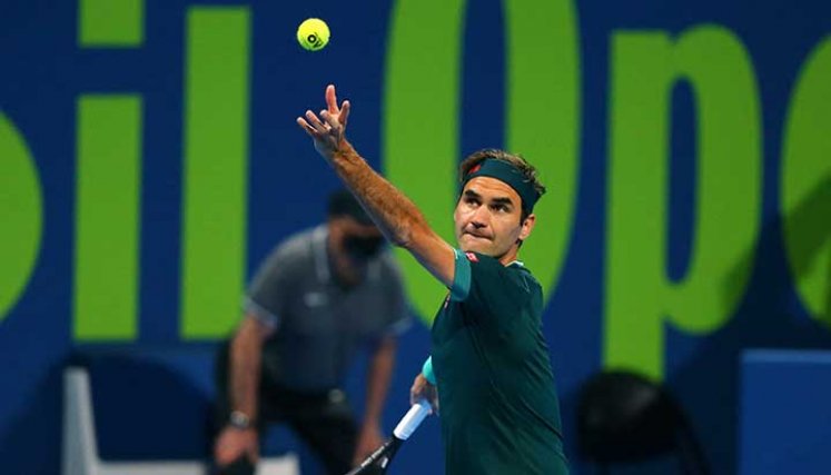 Roger Federer se mostró bien en el arranque del Torneo de Catar.