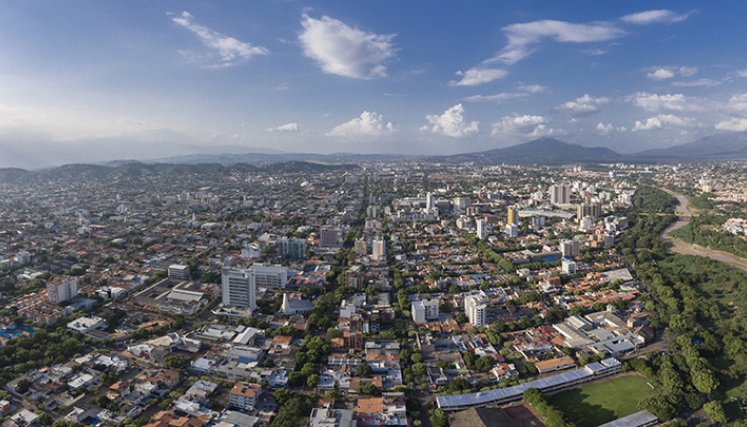 Avenida 0 y 1E. 
