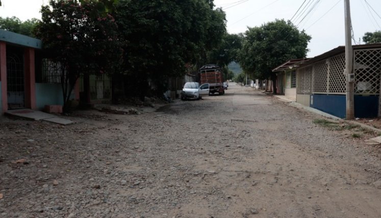 Calles sin pavimentar en Antonia Santos