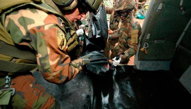En la noche se confirmó la muerte de un oficial de la GNB y la existencia de minas antipersonales en la zona del enfrentamiento, escribió San Miguel por Twitter. Foto: Colprensa