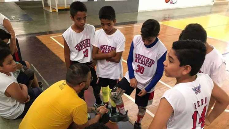 Diego Hernández Raguá, entrenador de baloncesto 