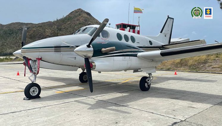 Avioneta con matrícula privada en la que fue hallado un cargamento de clorhidrato de cocaína.