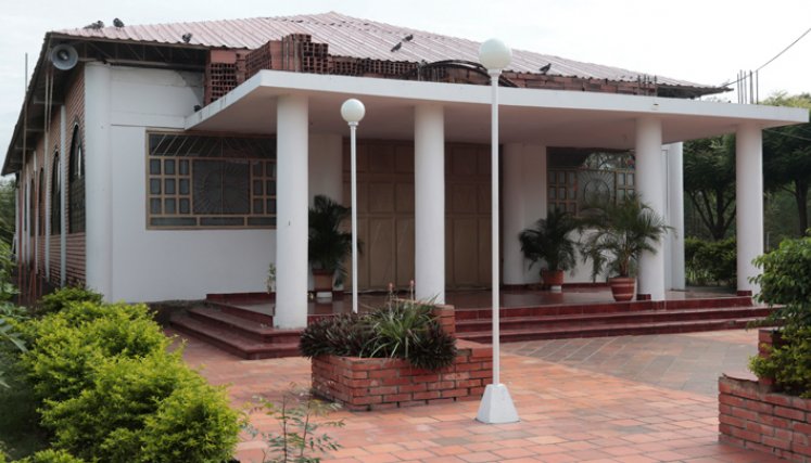 La Capilla Nuestra Señora del Milagro sigue en construcción.